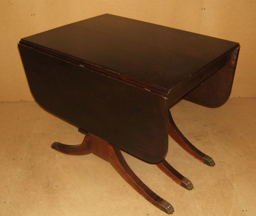 Duncan Phyfe Drop Leaf Table 56in x 36in x 30in mk520d Vintage Mahogany